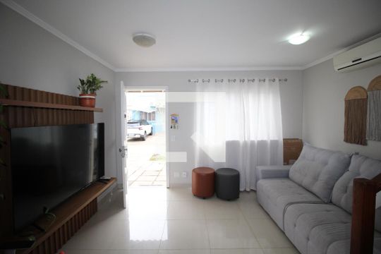 Casa de Condomínio à venda com 2 quartos, 102m² em Humaitá, Porto Alegre