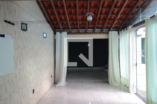 Cozinha e Copa de kitnet/studio para alugar com 1 quarto, 40m² em Serrano, Belo Horizonte