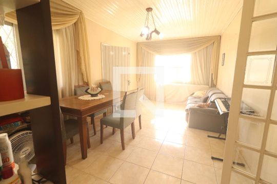 Sala 2 de casa à venda com 3 quartos, 141m² em Liberdade, Novo Hamburgo