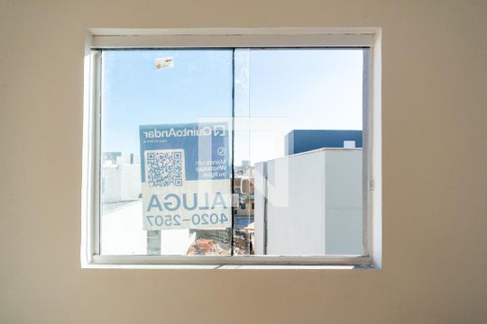 Apartamento para alugar com 1 quarto, 31m² em Jardim Algarve, Viamão