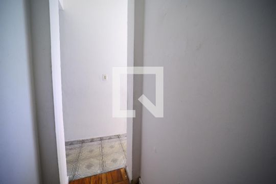 Despensa de casa para alugar com 2 quartos, 80m² em Parque Boturussu, São Paulo