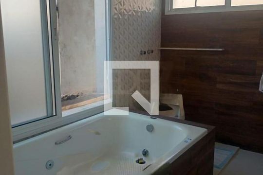 Casa à venda com 3 quartos, 177m² em Jardim America II, Valinhos