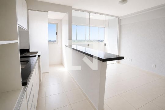 Sala/cozinha de apartamento para alugar com 2 quartos, 55m² em Jardim das Esmeraldas, Goiânia