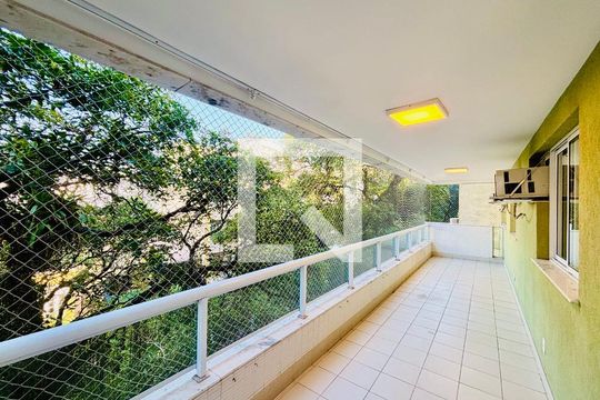 Apartamento para alugar com 3 quartos, 135m² em Botafogo, Rio de Janeiro