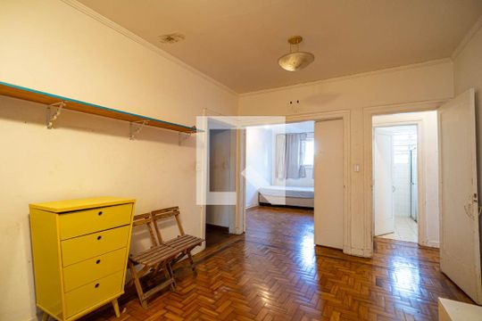 Sala de casa para alugar com 2 quartos, 100m² em Morro dos Ingleses, São Paulo
