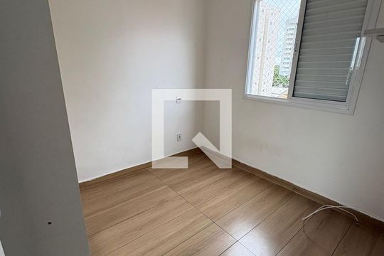 Quarto de apartamento para alugar com 2 quartos, 65m² em Parque Industrial, São José dos Campos