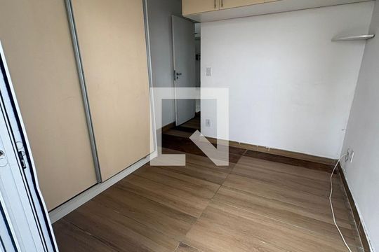 Quarto de apartamento para alugar com 2 quartos, 65m² em Parque Industrial, São José dos Campos