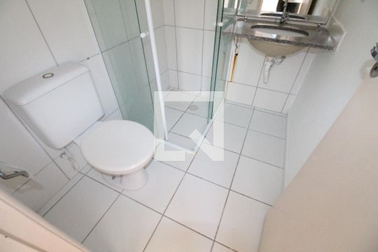 Banheiro de apartamento para alugar com 2 quartos, 54m² em Conjunto Residencial Trinta E Um de Marco, São José dos Campos