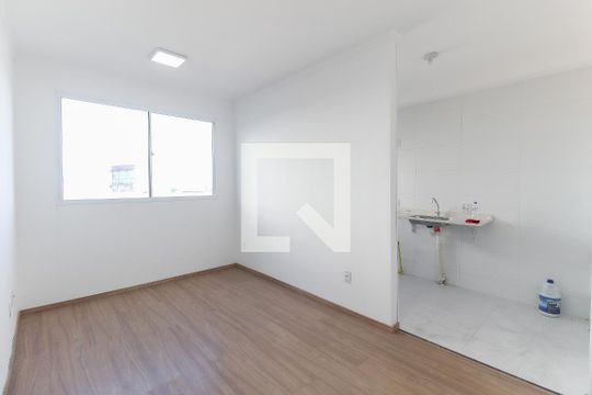 Sala de apartamento para alugar com 2 quartos, 41m² em Jardins Recanto das Rosas, São Paulo
