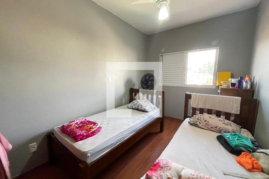 Quarto 1 de casa para alugar com 3 quartos, 186m² em Jaguaré, São Paulo