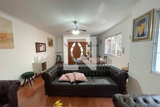 Sala de casa para alugar com 3 quartos, 186m² em Jaguaré, São Paulo