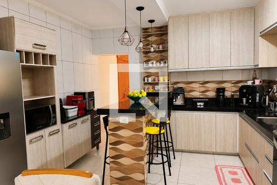 Cozinha de casa para alugar com 4 quartos, 186m² em Vila Francisca, Campinas