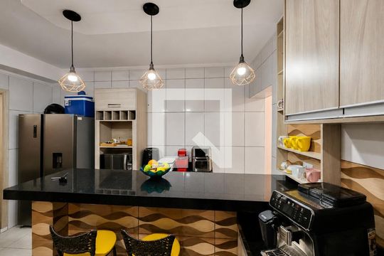Cozinha de casa para alugar com 4 quartos, 186m² em Vila Francisca, Campinas