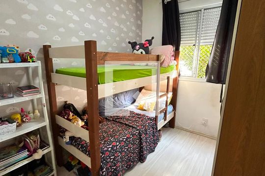 Quarto de apartamento à venda com 2 quartos, 47m² em Cavalhada, Porto Alegre
