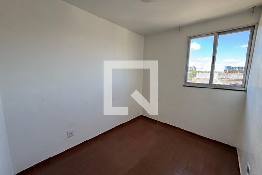 Quarto 2 de apartamento à venda com 1 quarto, 44m² em Guará I, Brasília