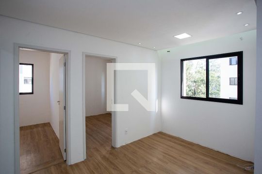 Apartamento à venda com 2 quartos, 45m² em Jardim Concordia, Diadema