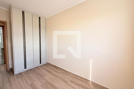 Quarto 1 de apartamento à venda com 2 quartos, 54m² em Jardim do Lago, Jundiaí