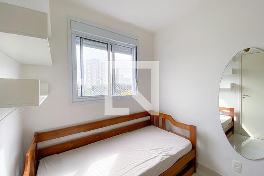 Quarto 1 de apartamento para alugar com 2 quartos, 35m² em Vila Leopoldina, São Paulo