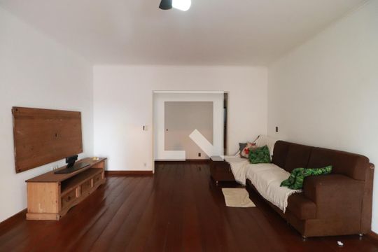 Sala 2 de casa para alugar com 4 quartos, 698m² em Vila Seixas, Ribeirão Preto