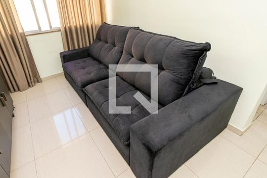 Sala  de apartamento à venda com 1 quarto, 47m² em Irajá, Rio de Janeiro