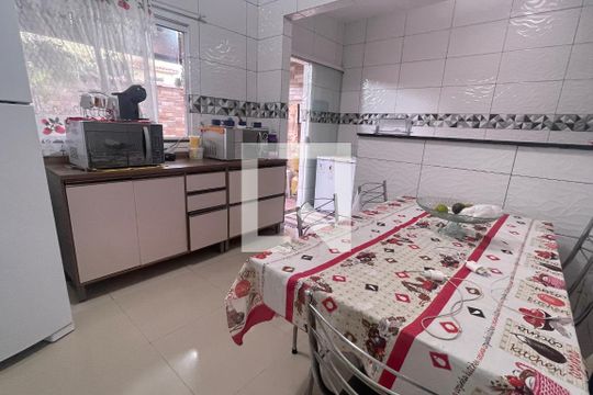 Cozinha de casa para alugar com 2 quartos, 70m² em Jardim Portugal, Duque de Caxias