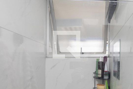 Banheiro de apartamento para alugar com 2 quartos, 60m² em Vila Gustavo, São Paulo