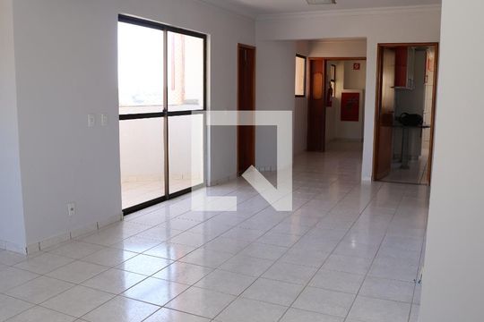 Apartamento para alugar com 3 quartos, 112m² em Jardim Goias, Goiânia