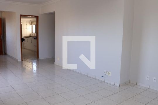 Apartamento para alugar com 3 quartos, 112m² em Jardim Goias, Goiânia