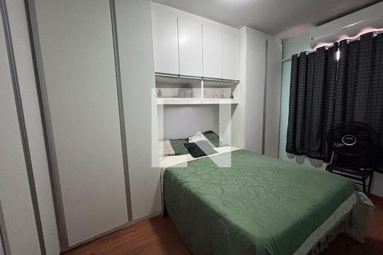 Quarto 1 de casa de condomínio para alugar com 3 quartos, 84m² em Vargem Grande, Rio de Janeiro