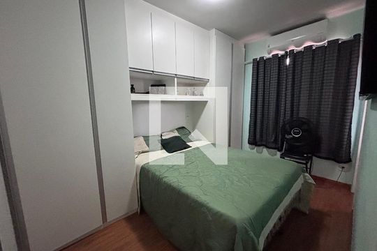 Quarto 1 de casa de condomínio para alugar com 3 quartos, 84m² em Vargem Grande, Rio de Janeiro