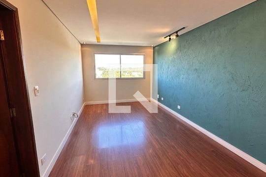 Apartamento para alugar com 2 quartos, 101m² em Santo Amaro, São Paulo