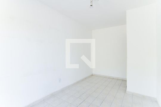 Quarto 2 de casa para alugar com 4 quartos, 200m² em Jardim Santa Clara, Guarulhos