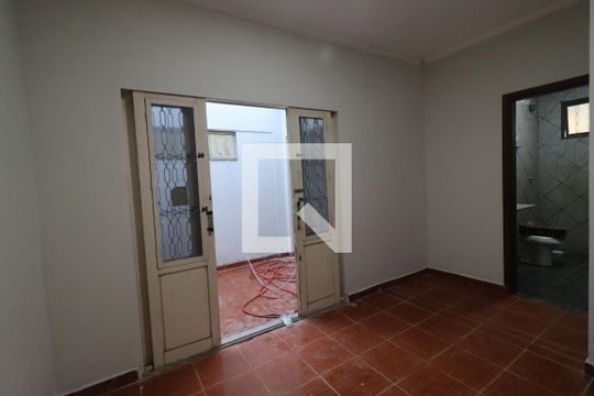 Suite  de casa para alugar com 2 quartos, 100m² em Vila Elisa, Ribeirão Preto