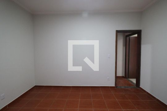 Quarto 1 de casa para alugar com 2 quartos, 100m² em Vila Elisa, Ribeirão Preto