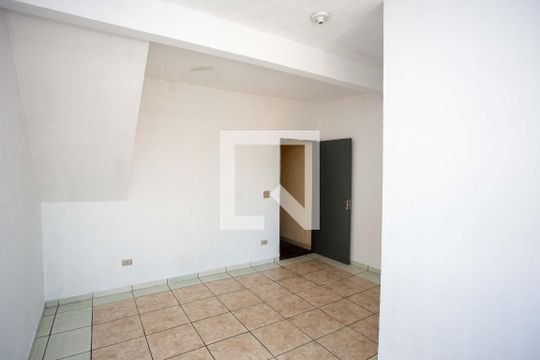 Sala de casa para alugar com 1 quarto, 48m² em Eldorado, Diadema