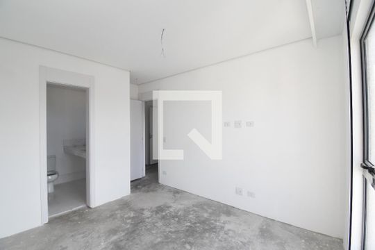 Suíte de apartamento à venda com 3 quartos, 137m² em Centro, Curitiba