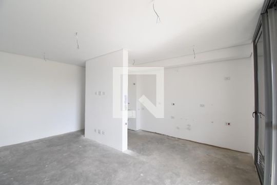 Sala e Cozinha de apartamento à venda com 2 quartos, 95m² em Centro, Curitiba