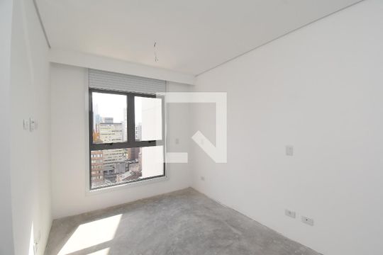 Suíte de apartamento à venda com 2 quartos, 95m² em Centro, Curitiba