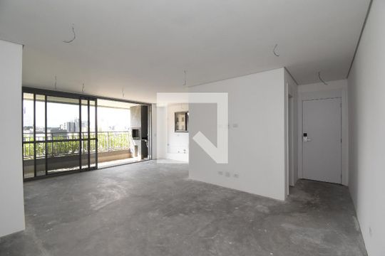 Sala de apartamento à venda com 3 quartos, 157m² em Centro, Curitiba