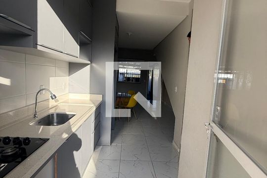 Casa para alugar com 2 quartos, 54m² em Areias, São José