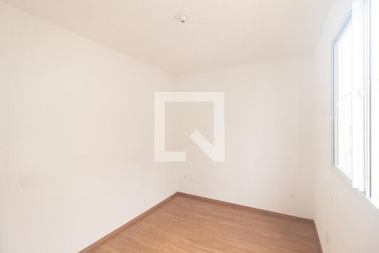 Quarto 1 de apartamento para alugar com 2 quartos, 40m² em Guaratiba, Rio de Janeiro