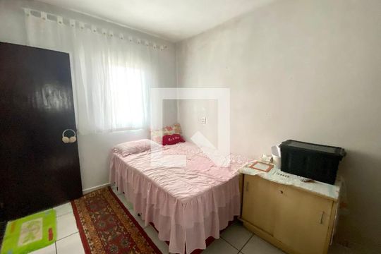 Quarto de casa para alugar com 1 quarto, 120m² em Jardim Leblon, Guarulhos