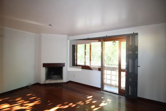 Sala de apartamento para alugar com 3 quartos, 120m² em Petrópolis, Porto Alegre