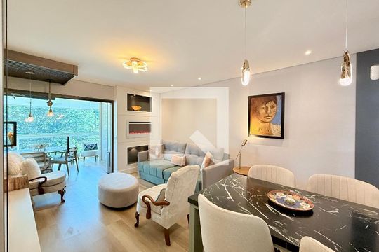 Sala de apartamento à venda com 2 quartos, 87m² em Santo Amaro, São Paulo