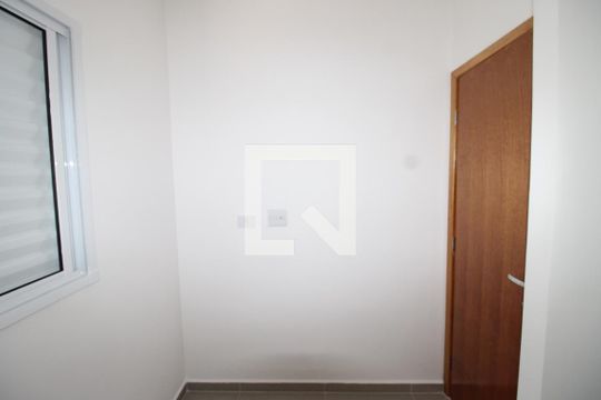 Quarto 1 de apartamento para alugar com 2 quartos, 39m² em Guaianases, São Paulo