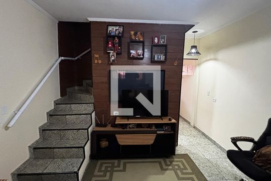 Sala de casa à venda com 2 quartos, 80m² em Jardim do Mirante, Santo André