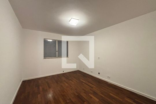 Quarto 1 de apartamento para alugar com 3 quartos, 280m² em Itaim Bibi, São Paulo