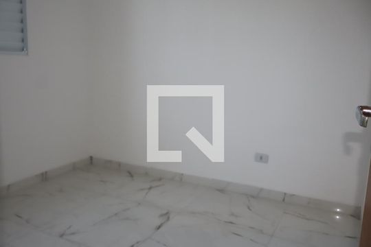 Quarto 1 de apartamento para alugar com 2 quartos, 35m² em Jardim Santa Teresinha, São Paulo