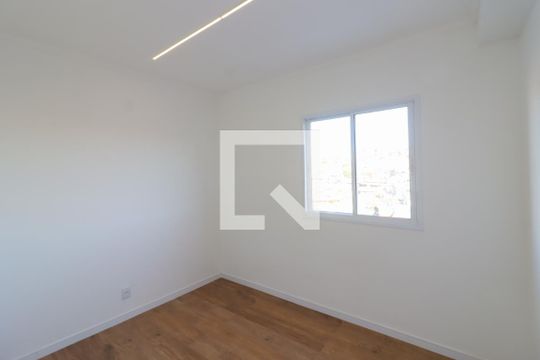 Quarto 2 de apartamento para alugar com 2 quartos, 41m² em Jaguaribe, Osasco