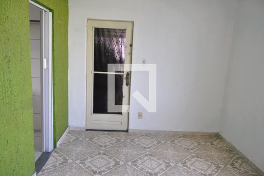 Sala de apartamento à venda com 2 quartos, 44m² em Pilares, Rio de Janeiro